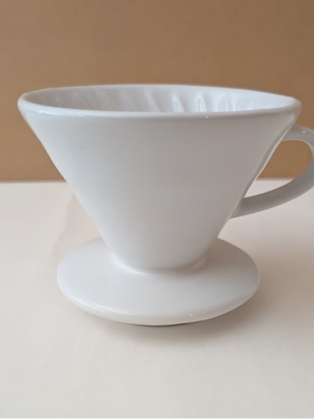 Ceramic Pour-Over Coffee Dripper in White